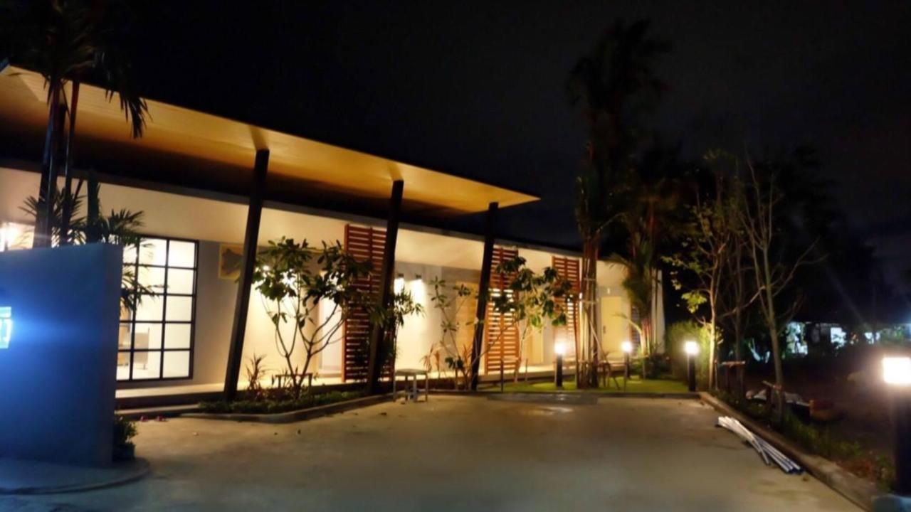 Phumi Resort Thalang Exteriör bild